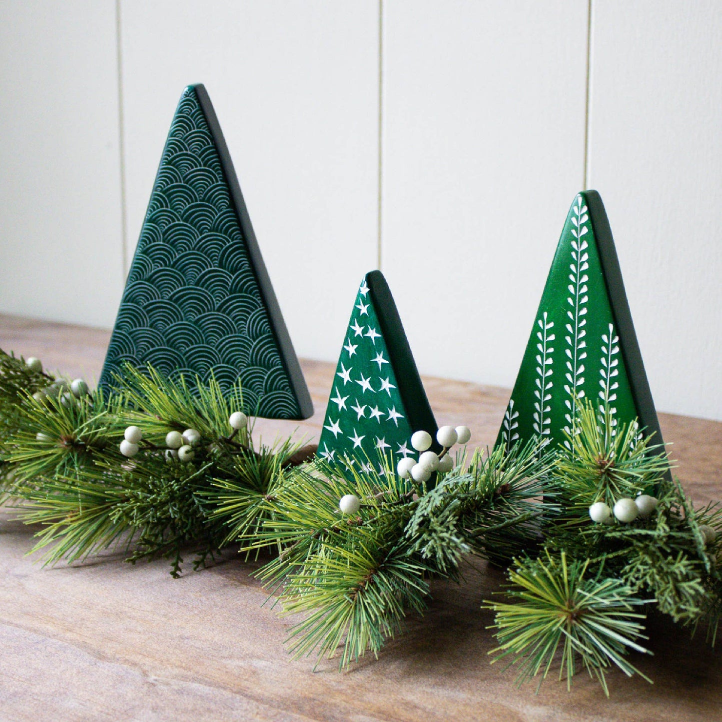 Green Christmas Trees: Large